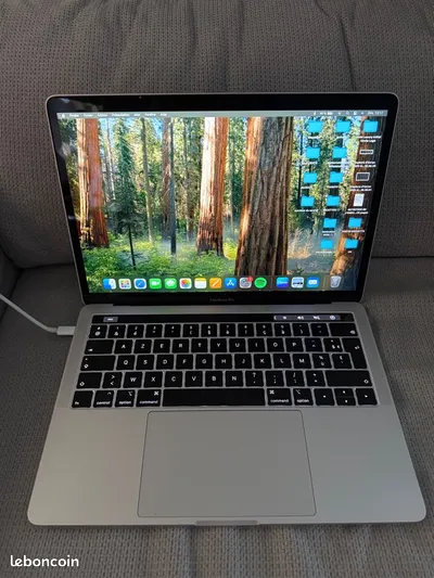 MacBook Pro M3 14 - 16Go RAM 512Go SSD